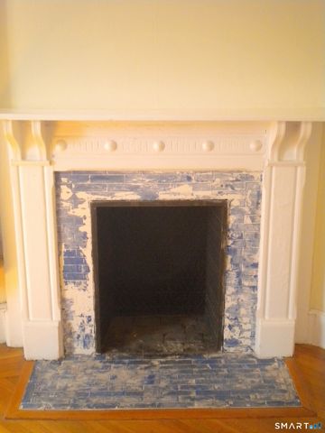 382 Whitney Avenue, New Haven, CT 06511