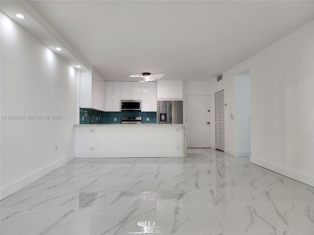 3505 S Ocean Dr 716, Hollywood, FL 33019