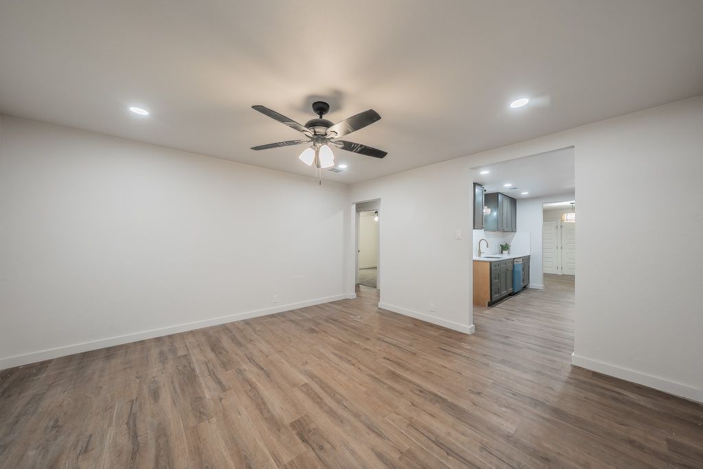 1228 S Brazos Street, Weatherford, TX 76086 — photo 5