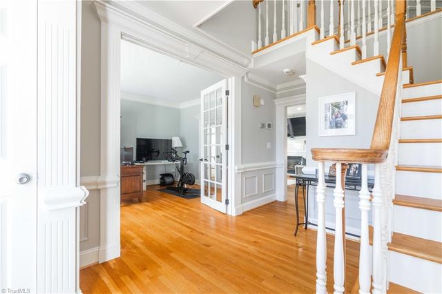 1030 Wild Dogwood Lane, Winston-salem, NC 27106