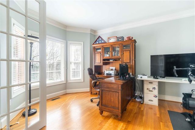 1030 Wild Dogwood Lane, Winston-salem, NC 27106