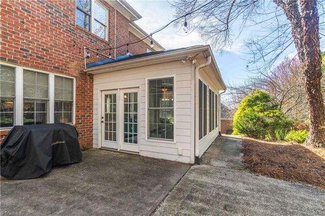 1030 Wild Dogwood Lane, Winston-salem, NC 27106