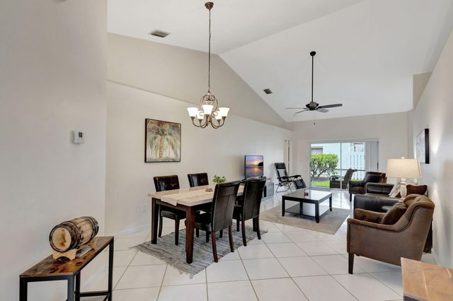 13810 YARMOUTH Drive, Wellington, FL 33414