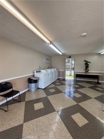 1616 S Euclid 105, Anaheim, CA 92802