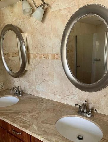 9609 NW 8th Circle, Plantation, FL 33324