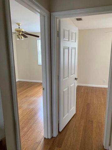 9609 NW 8th Circle, Plantation, FL 33324