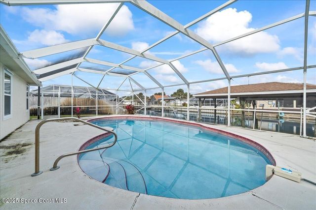 284 Hiawatha Way, Melbourne Beach, FL 32951
