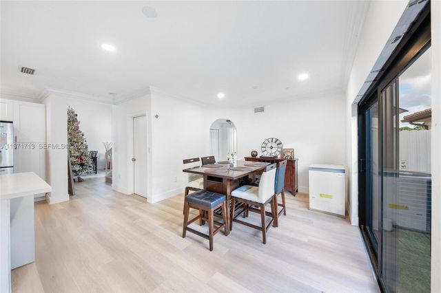 1140 SW 85th Ct, Miami, FL 33144