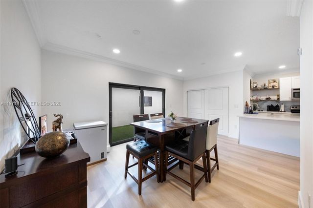 1140 SW 85th Ct, Miami, FL 33144