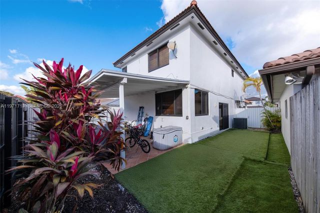 1140 SW 85th Ct, Miami, FL 33144