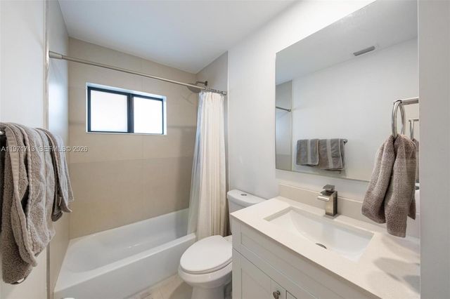 1140 SW 85th Ct, Miami, FL 33144