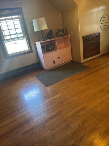 59 Wells Avenue, Warwick, RI 02889