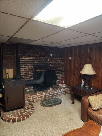 59 Wells Avenue, Warwick, RI 02889