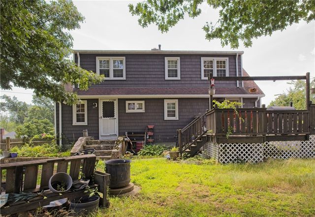 59 Wells Avenue, Warwick, RI 02889