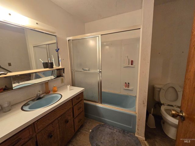 3636 N 3200 E, Twin Falls, ID 83301