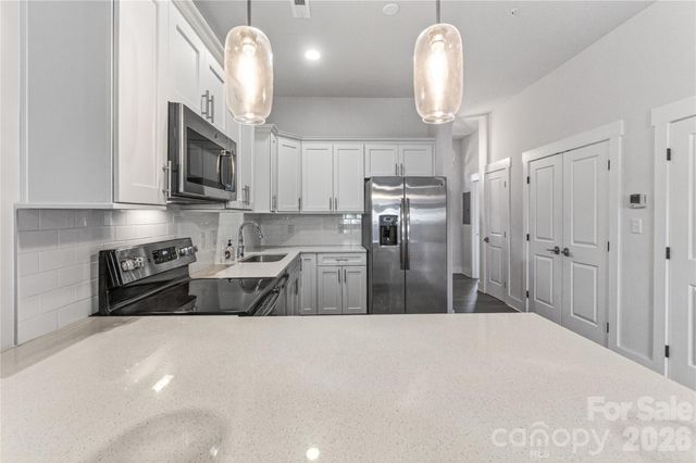 935 Mcalway Road 103, Charlotte, NC 28211