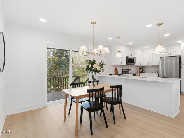 1513 Mountain View Court, Hillsborough, NC 27278