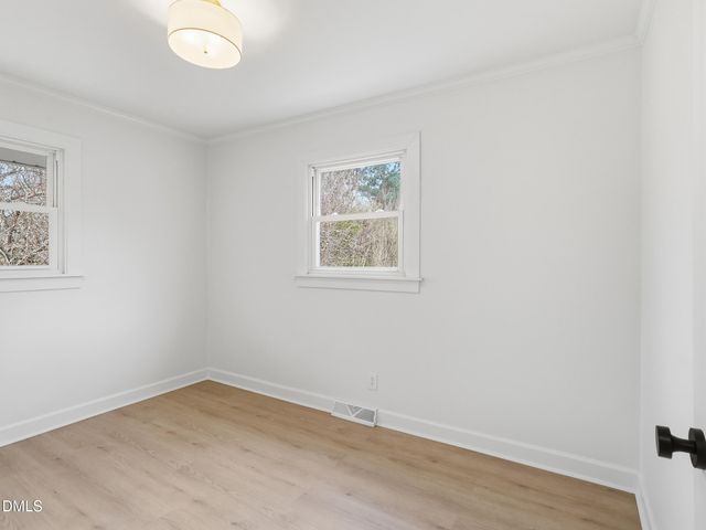 1513 Mountain View Court, Hillsborough, NC 27278