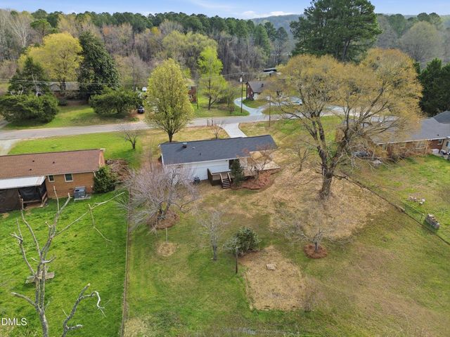 1513 Mountain View Court, Hillsborough, NC 27278