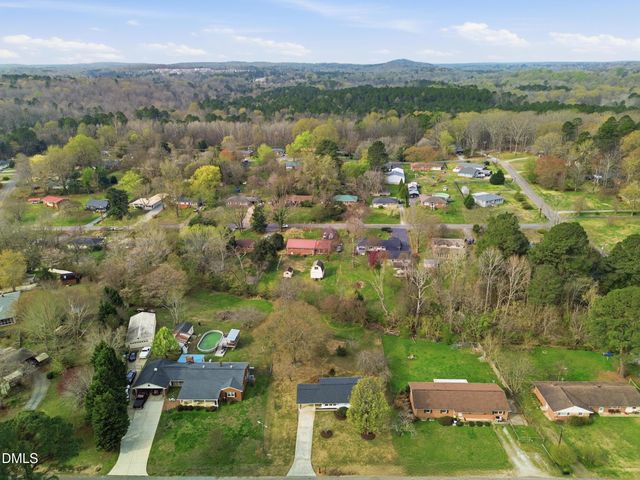 1513 Mountain View Court, Hillsborough, NC 27278