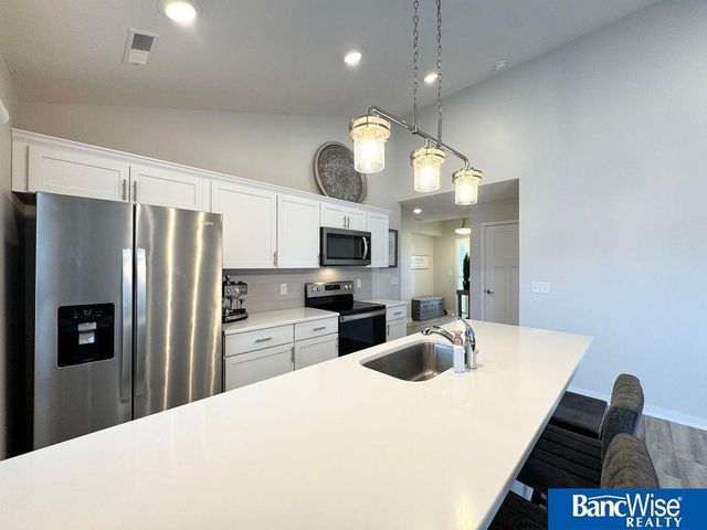 4856 N 36th Street, Lincoln, NE 68504