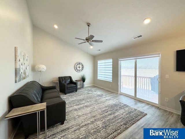 4856 N 36th Street, Lincoln, NE 68504