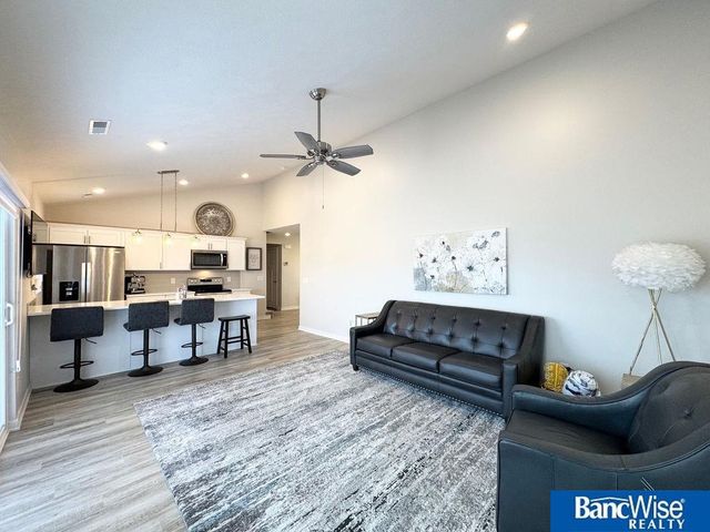 4856 N 36th Street, Lincoln, NE 68504
