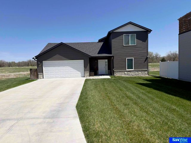 4856 N 36th Street, Lincoln, NE 68504