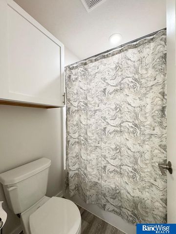 4856 N 36th Street, Lincoln, NE 68504