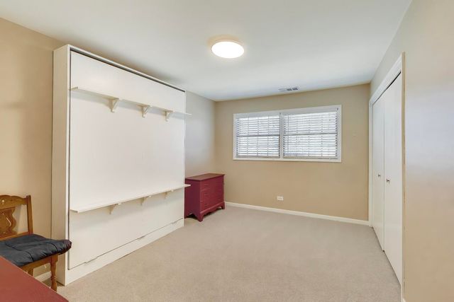 798 S Linden Avenue, Elmhurst, IL 60126