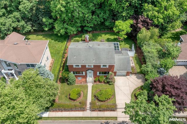 12 Glenwood Avenue, Demarest, NJ 07627