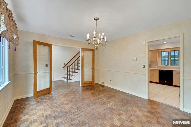 12 Glenwood Avenue, Demarest, NJ 07627