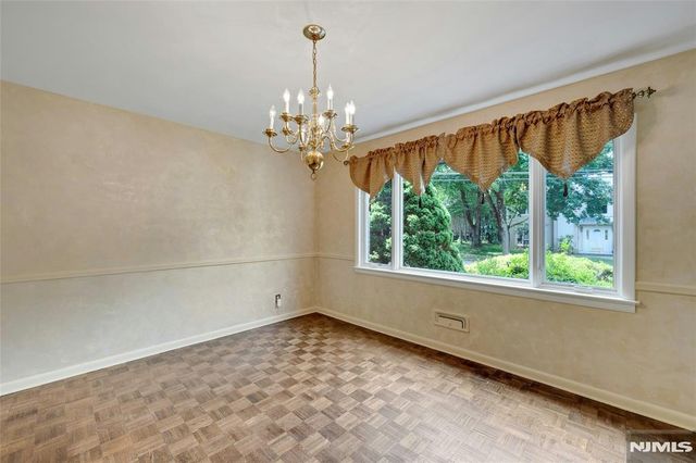 12 Glenwood Avenue, Demarest, NJ 07627