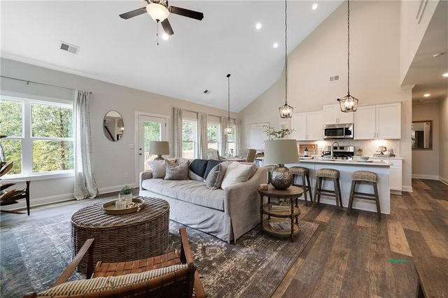 138 Torrey Pines Circle, Villa Rica, GA 30180