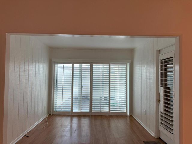 16653 N 103rd Avenue, Sun City, AZ 85351