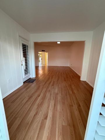 16653 N 103rd Avenue, Sun City, AZ 85351