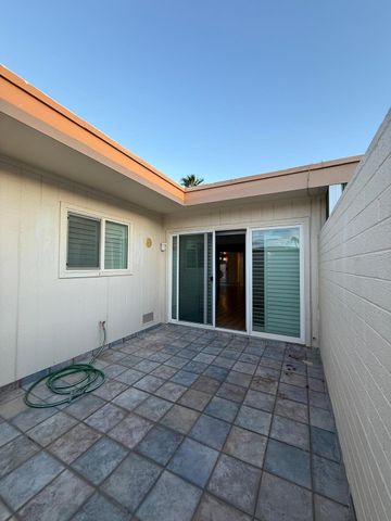 16653 N 103rd Avenue, Sun City, AZ 85351