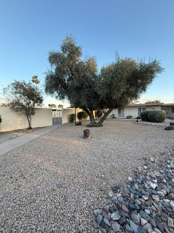 16653 N 103rd Avenue, Sun City, AZ 85351
