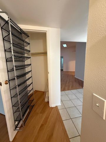 16653 N 103rd Avenue, Sun City, AZ 85351