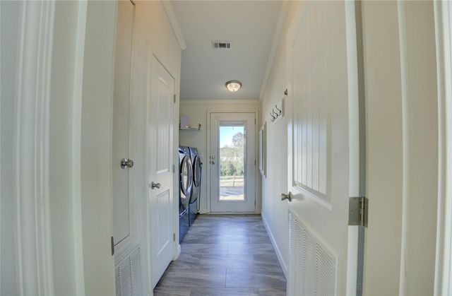 3039 County Road 205, Caldwell, TX 77836