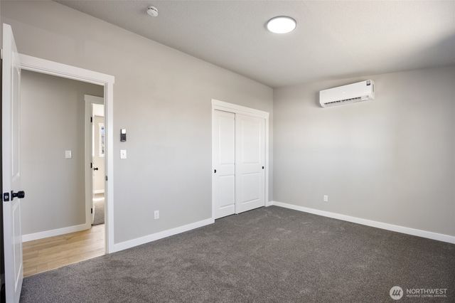 953 S Garden Drive, Moses Lake, WA 99837