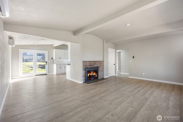 953 S Garden Drive, Moses Lake, WA 99837