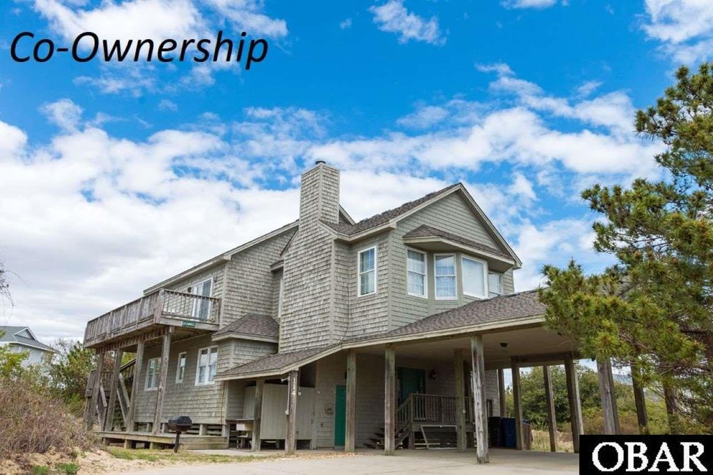 Image 1 of property listing at 114 Mainsail Court Lot# 7, Duck, NC 27949