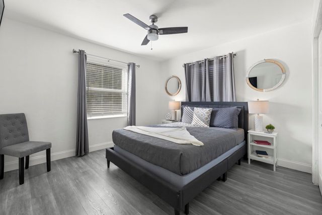 413-415 SE 23rd St, Fort Lauderdale, FL 33316