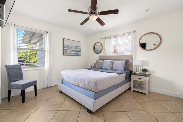 413-415 SE 23rd St, Fort Lauderdale, FL 33316