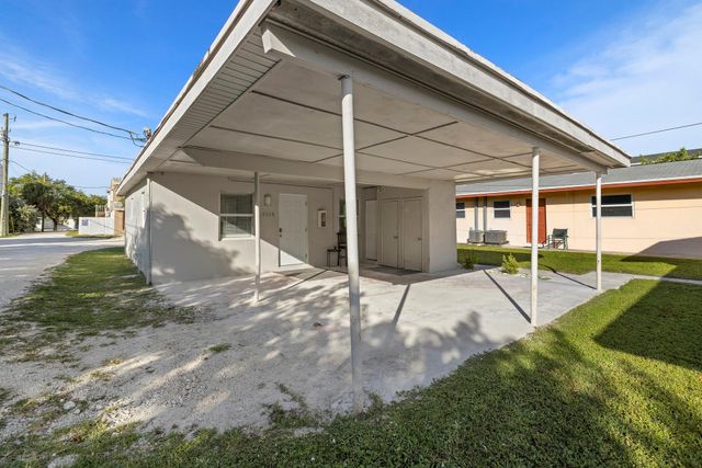 413-415 SE 23rd St, Fort Lauderdale, FL 33316