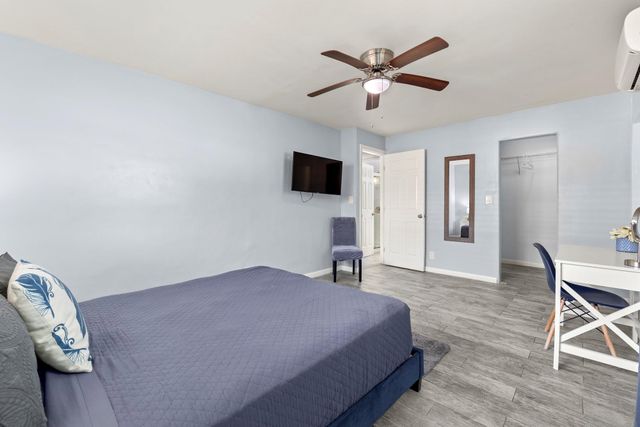 413-415 SE 23rd St, Fort Lauderdale, FL 33316