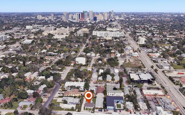 413-415 SE 23rd St, Fort Lauderdale, FL 33316