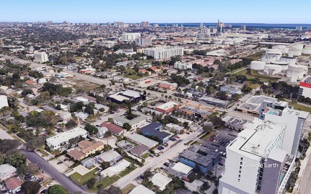 413-415 SE 23rd St, Fort Lauderdale, FL 33316