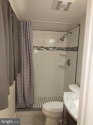 512 DARTMOUTH DR, King Of Prussia, PA 19406